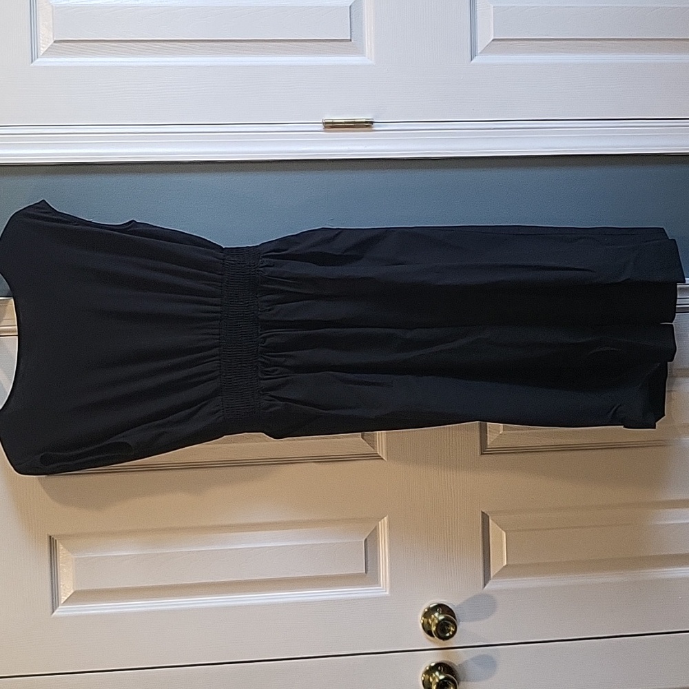 Dress - Picture 4 of 5